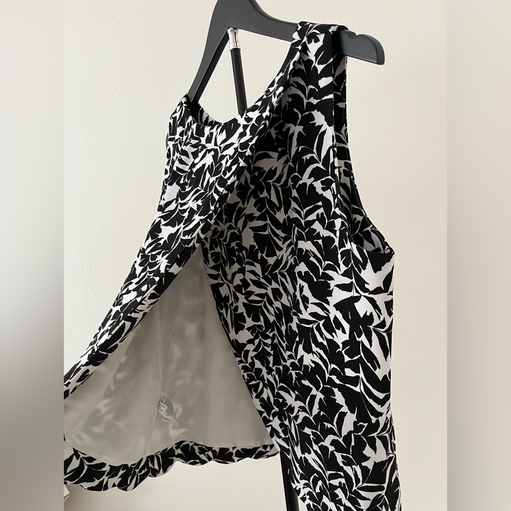J. Crew Black And White Leaf Print Sleeveless Blouse